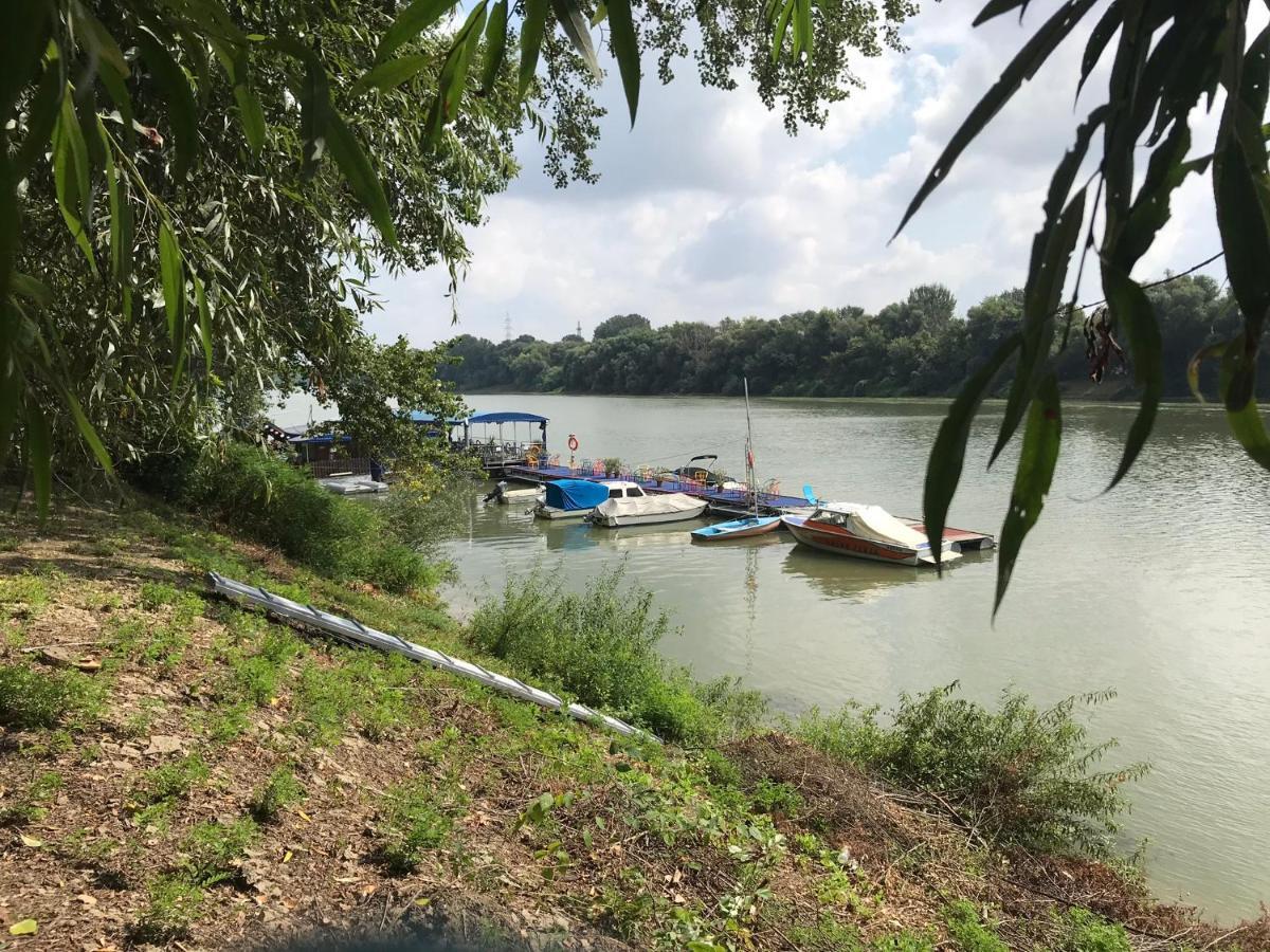 Tisza-Beach Wild Camping 5 Szegedin Exterior foto
