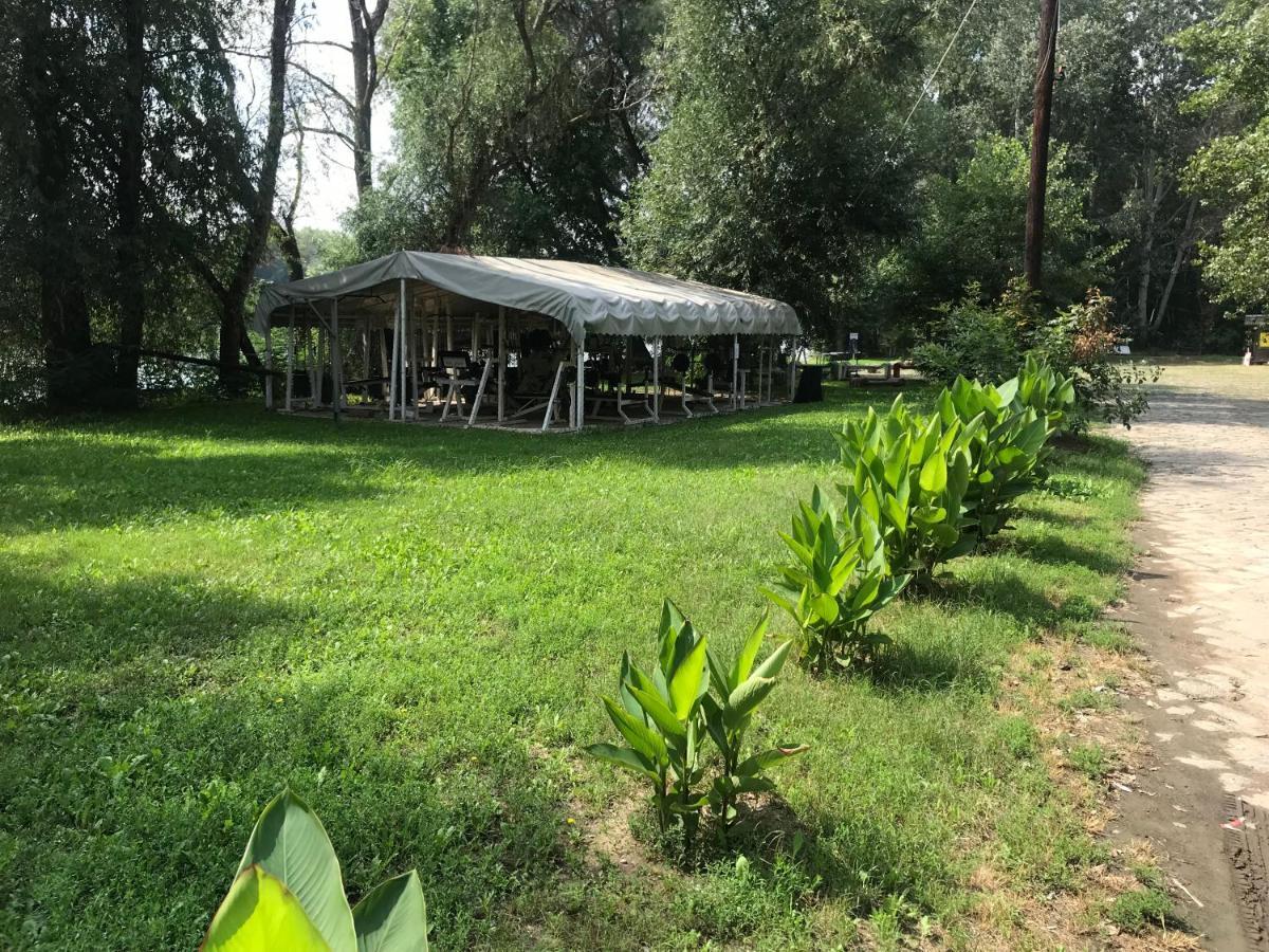 Tisza-Beach Wild Camping 5 Szegedin Exterior foto