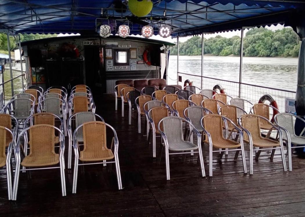 Tisza-Beach Wild Camping 5 Szegedin Exterior foto